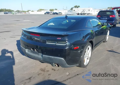 2015 Chevrolet Camaro 2Ss z USA, uszkodzony, nr VIN 2G1FJ1EW6F9257990